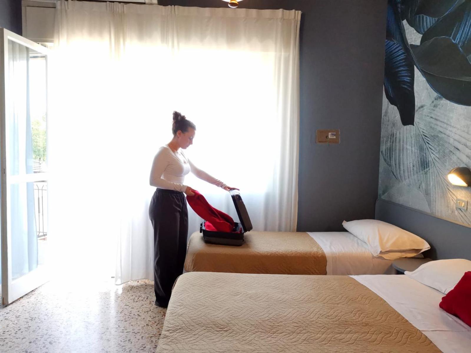 Casa Dorita - Free Breakfast Corner 8-12 Hotel Cervia Bagian luar foto